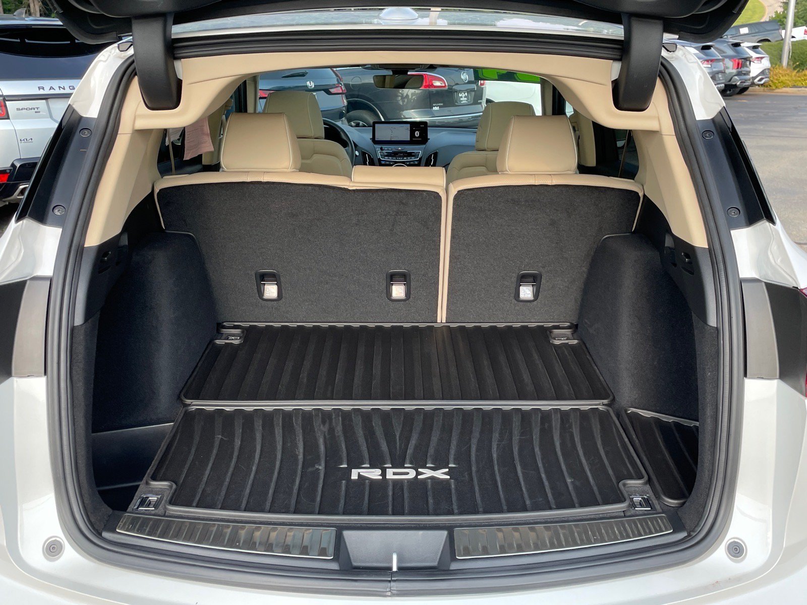 Used 2024 Acura RDX SH-AWD w/ Advance Package image 6