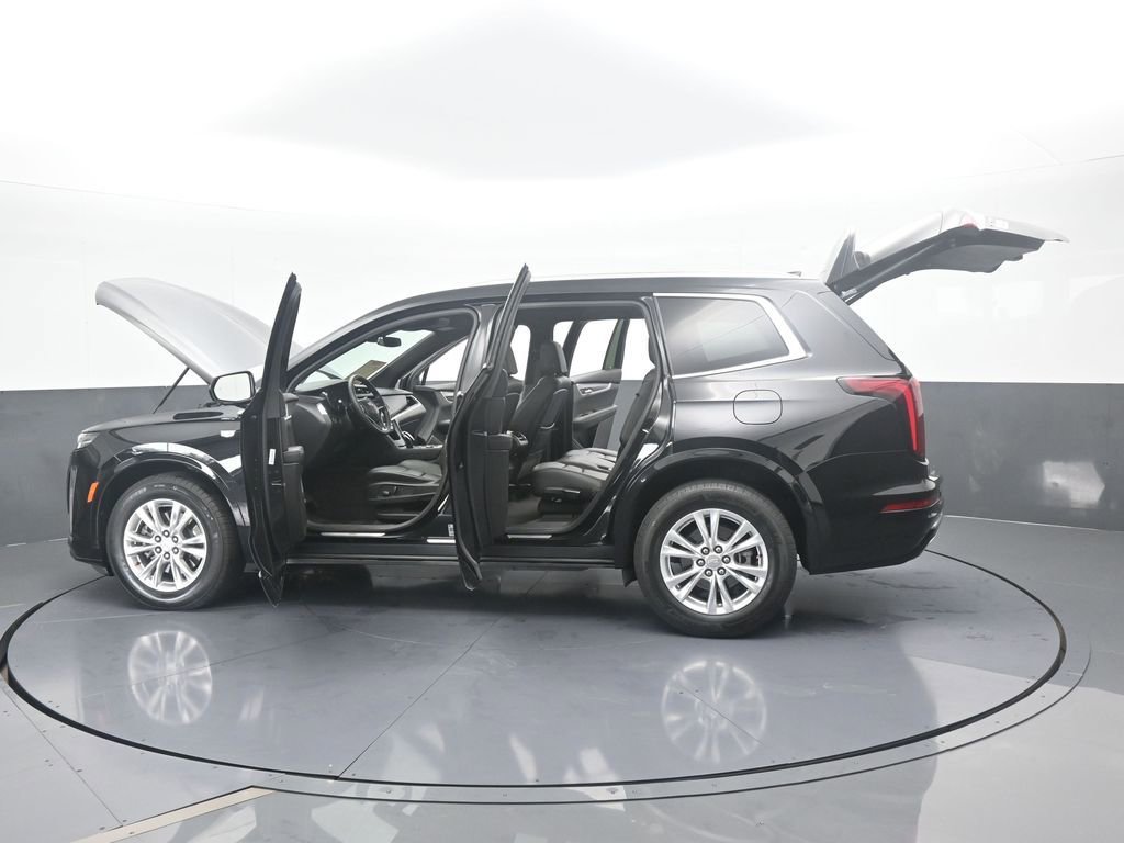 Used 2023 Cadillac XT6 Luxury image 78