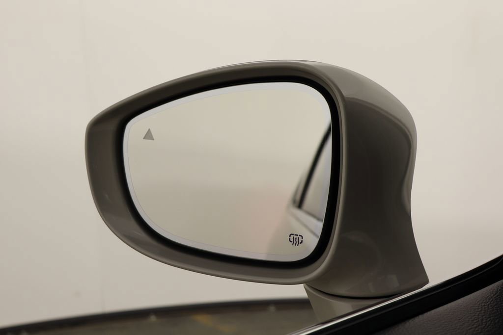 Used 2020 Chrysler Pacifica Limited w/ Advanced Safetytec Group image 47