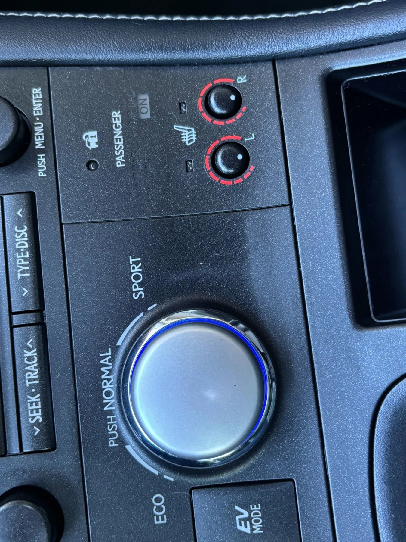 Used 2013 Lexus CT 200h image 33