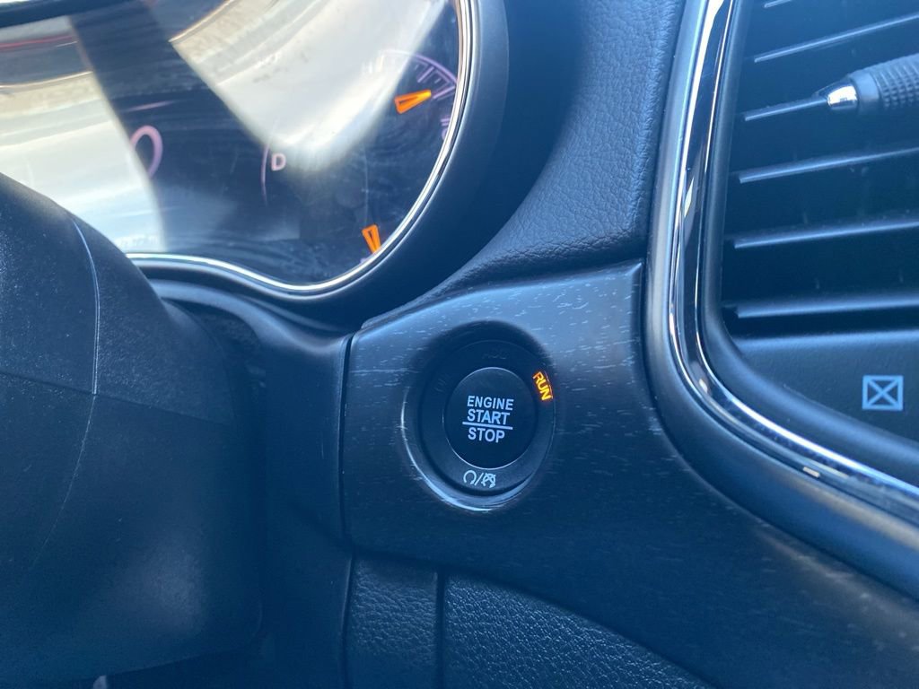 Certified 2018 Jeep Grand Cherokee Altitude image 24