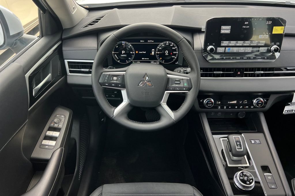 New 2025 Mitsubishi Outlander SE AWD/4WD image 15
