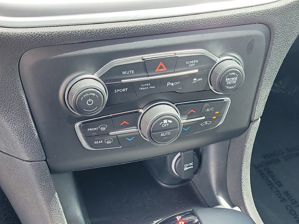 Used 2022 Dodge Charger R/T RWD image 23