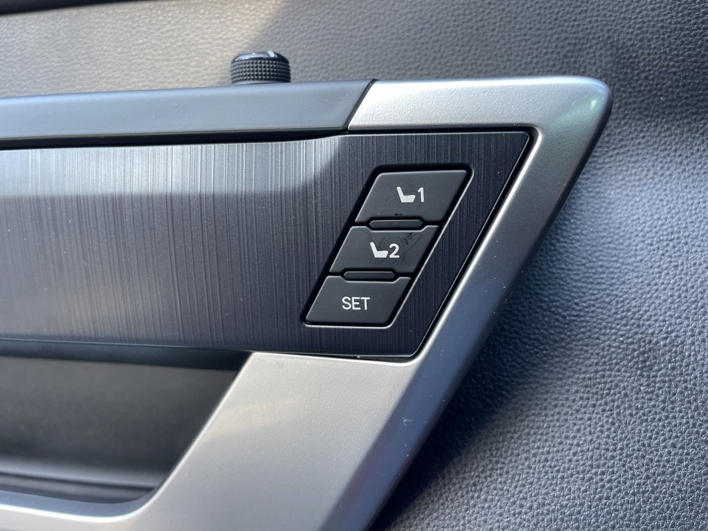 Used 2024 Toyota Sequoia Platinum image 24