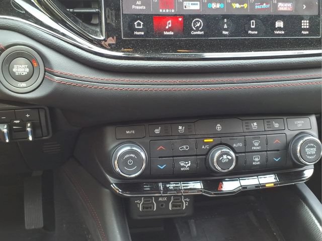 Used 2023 Dodge Durango R/T AWD/4WD image 24