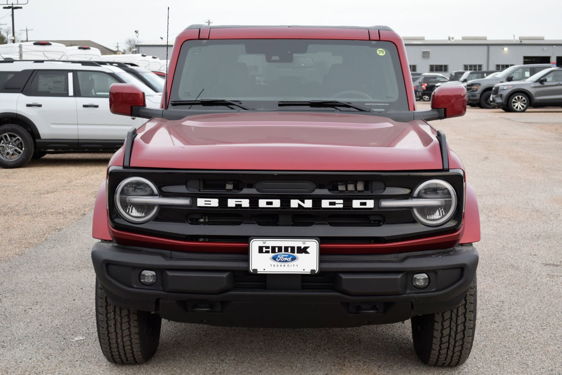 New 2026 Ford Bronco Outer Banks image 2