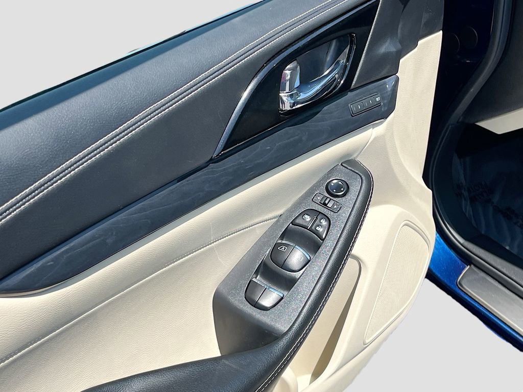 Used 2023 Nissan Maxima Platinum w/ Sport Mat Group image 18