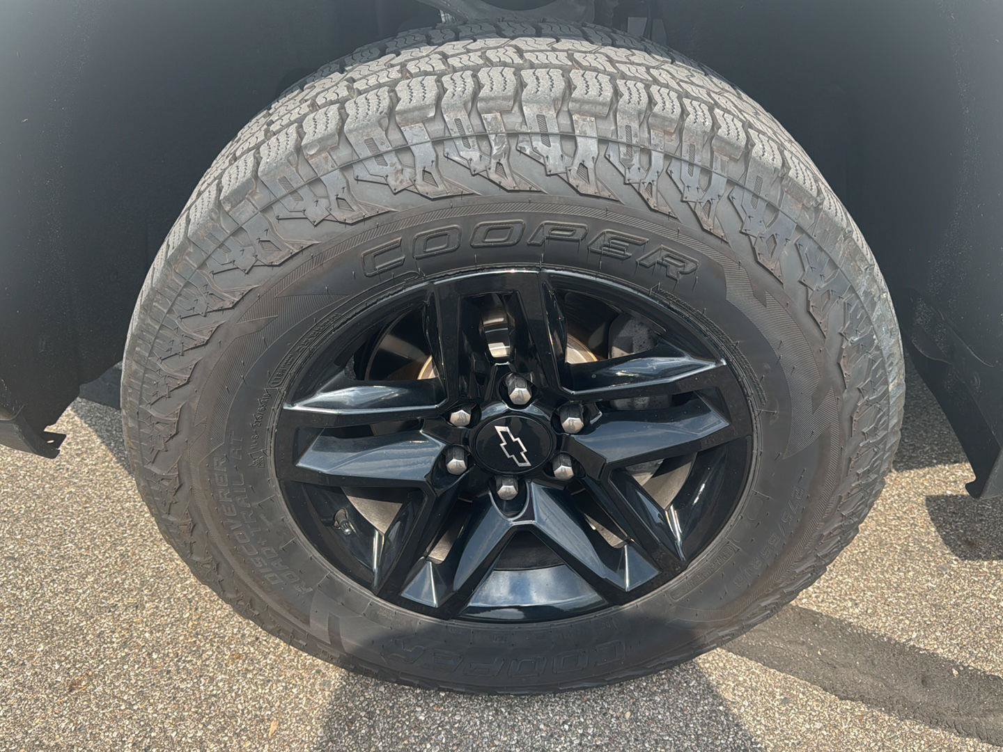Used 2021 Chevrolet Silverado 1500 LT Trail Boss w/ Convenience Package II AWD/4WD image 9