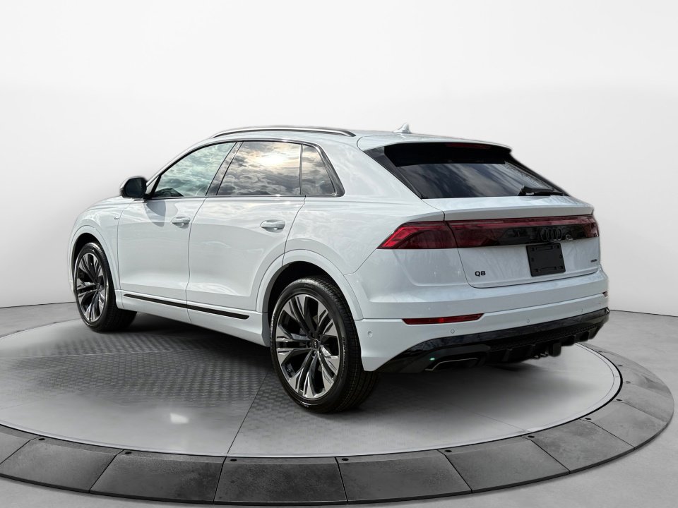 New 2026 Audi Q8 Premium Plus image 5