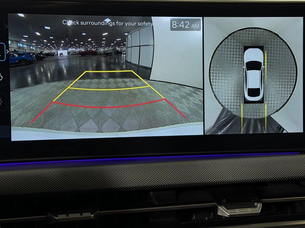 Used 2025 Hyundai Sonata Limited FWD image 21