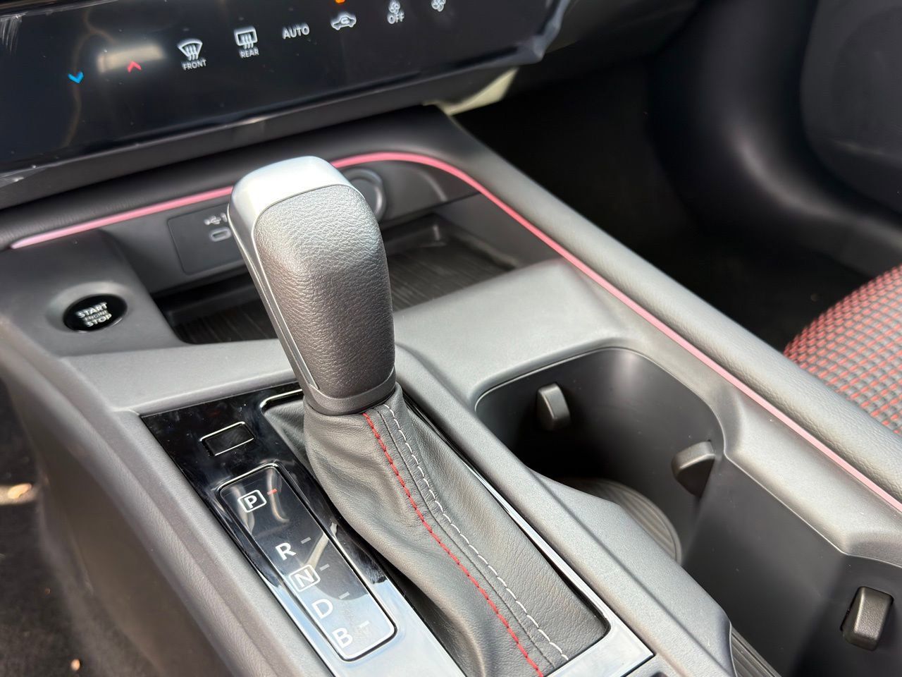 New 2026 Nissan Sentra SR FWD image 16