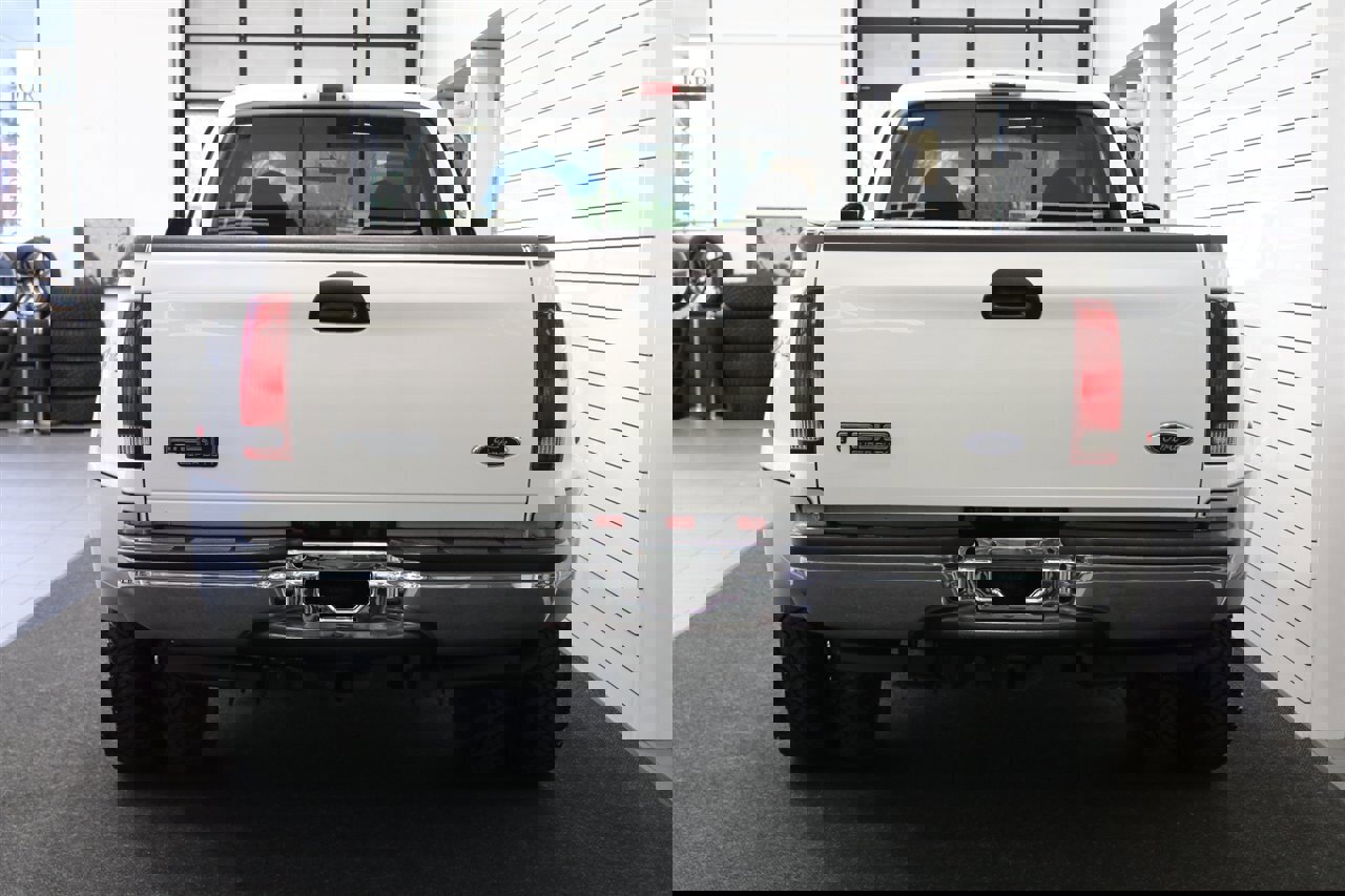 Used 2000 Ford F350 XLT image 91