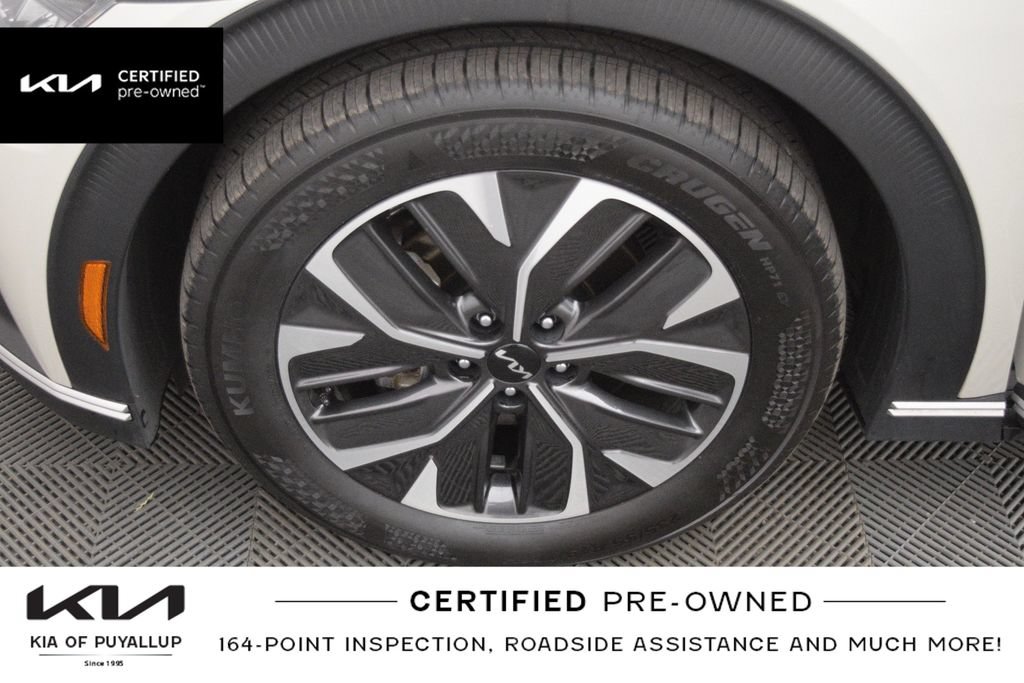 Certified 2024 Kia EV6 Light AWD/4WD image 22