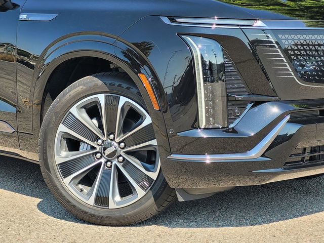 New 2026 Cadillac Vistiq Sport image 3