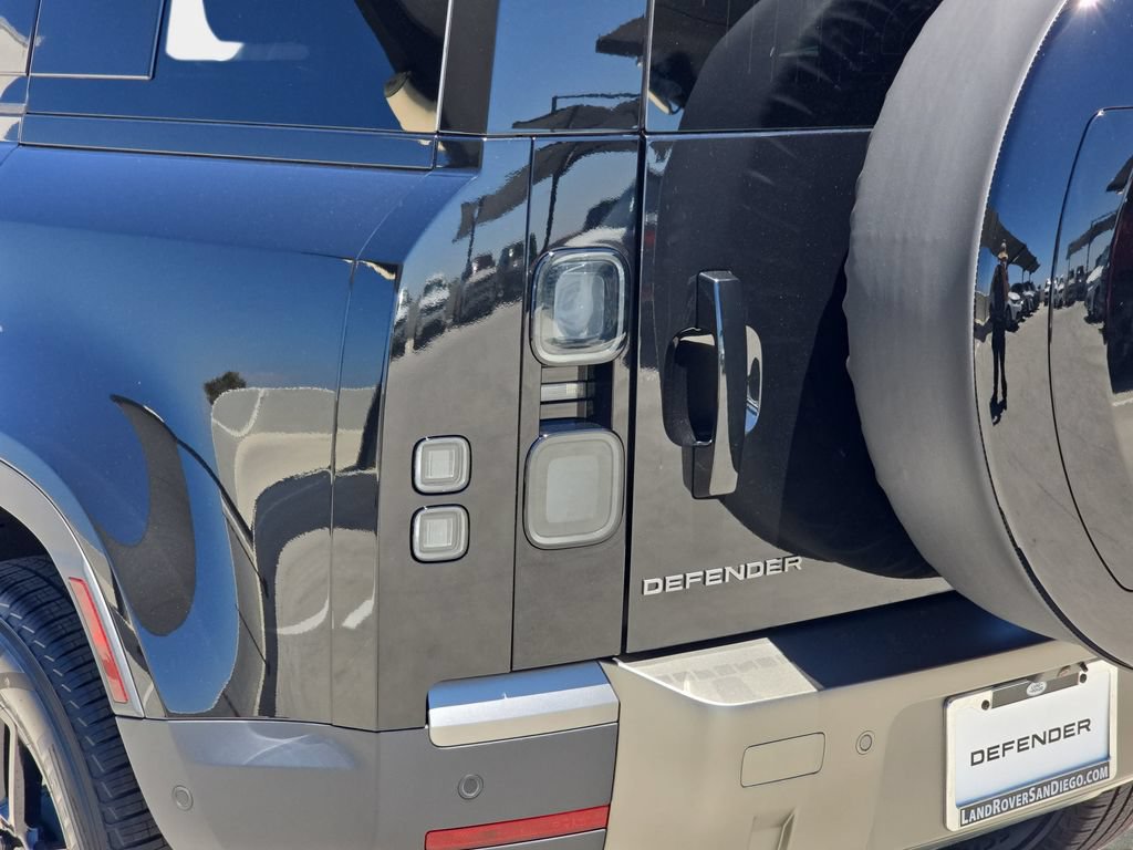 New 2026 Land Rover Defender 110 S AWD/4WD image 35