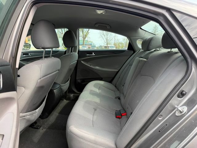 Used 2013 Hyundai Sonata GLS w/ Popular Equipment Pkg FWD image 8