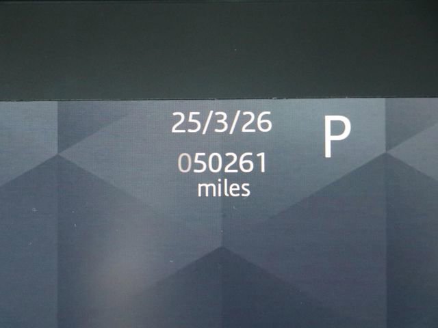 Used 2021 Land Rover Range Rover Velar S image 32