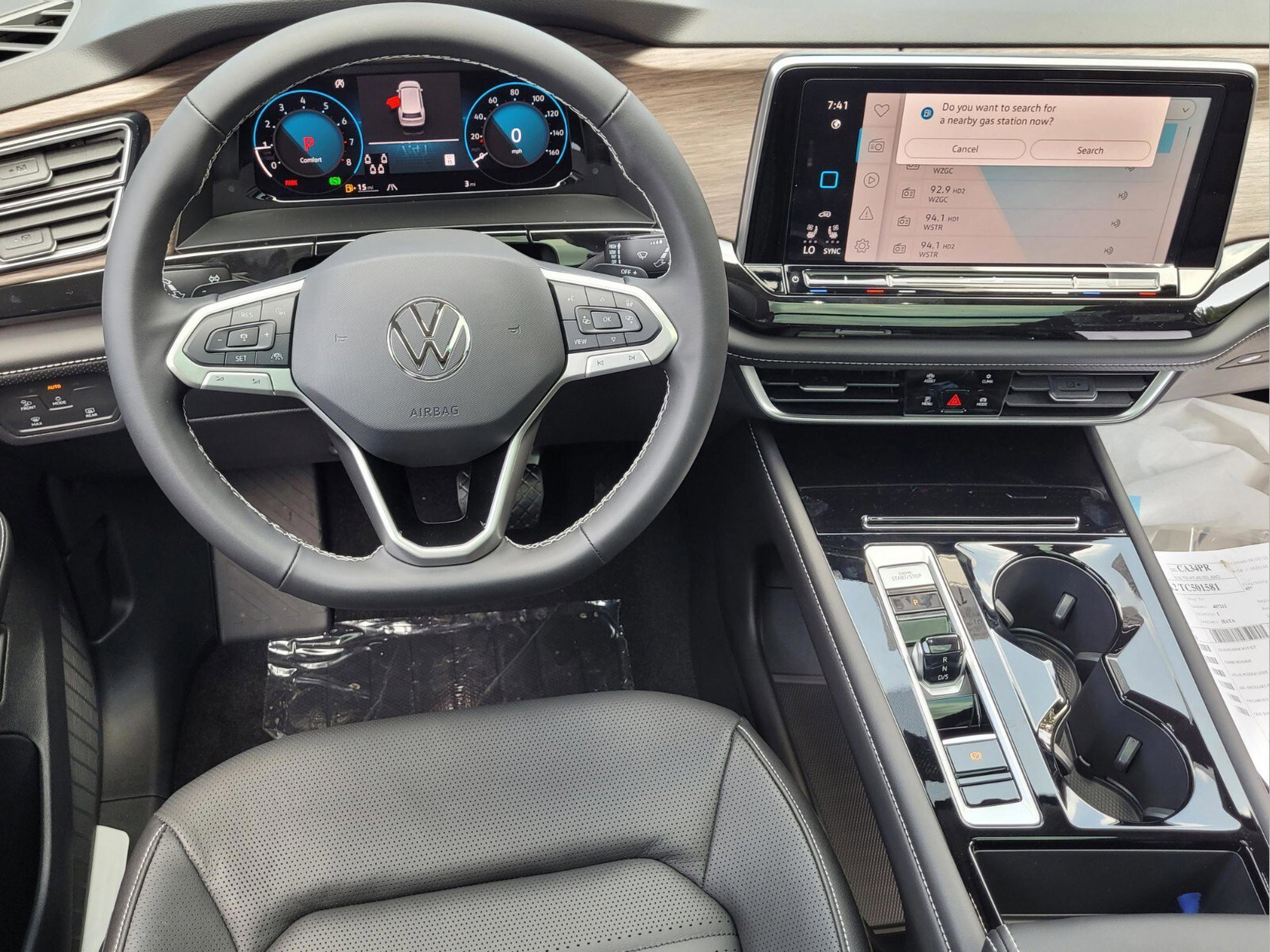 New 2026 Volkswagen Atlas SEL image 10