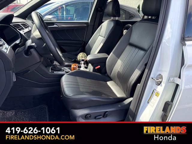 Used 2022 Volkswagen Tiguan SE R-Line AWD/4WD image 10