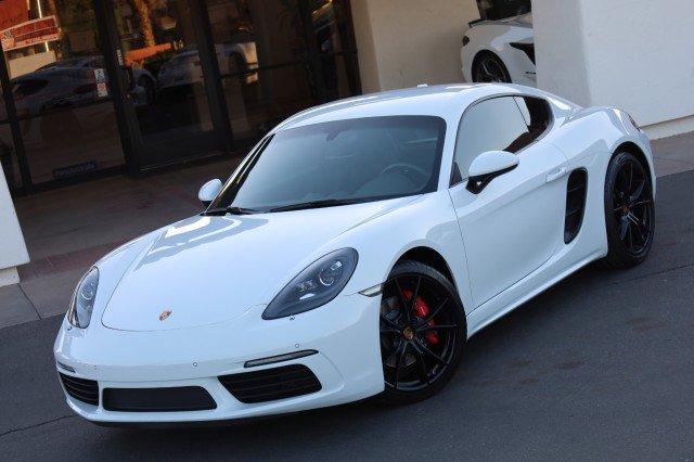 Used 2019 Porsche 718 Cayman RWD image 1