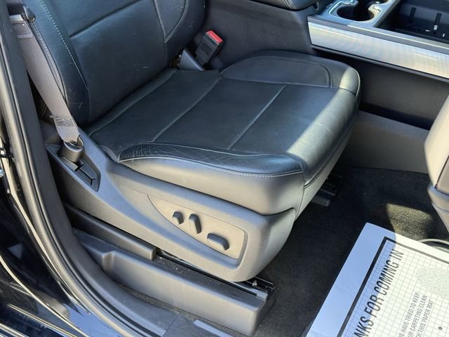 Used 2015 Chevrolet Silverado 1500 LTZ Z71 w/ Midnight Edition image 17