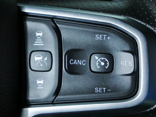 Used 2025 RAM 1500 Big Horn AWD/4WD image 26