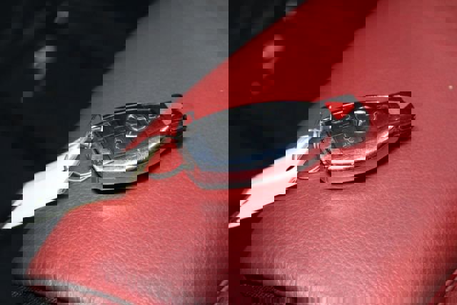 Used 2018 Mercedes-Benz GLC 300 4MATIC w/ AMG Line image 15