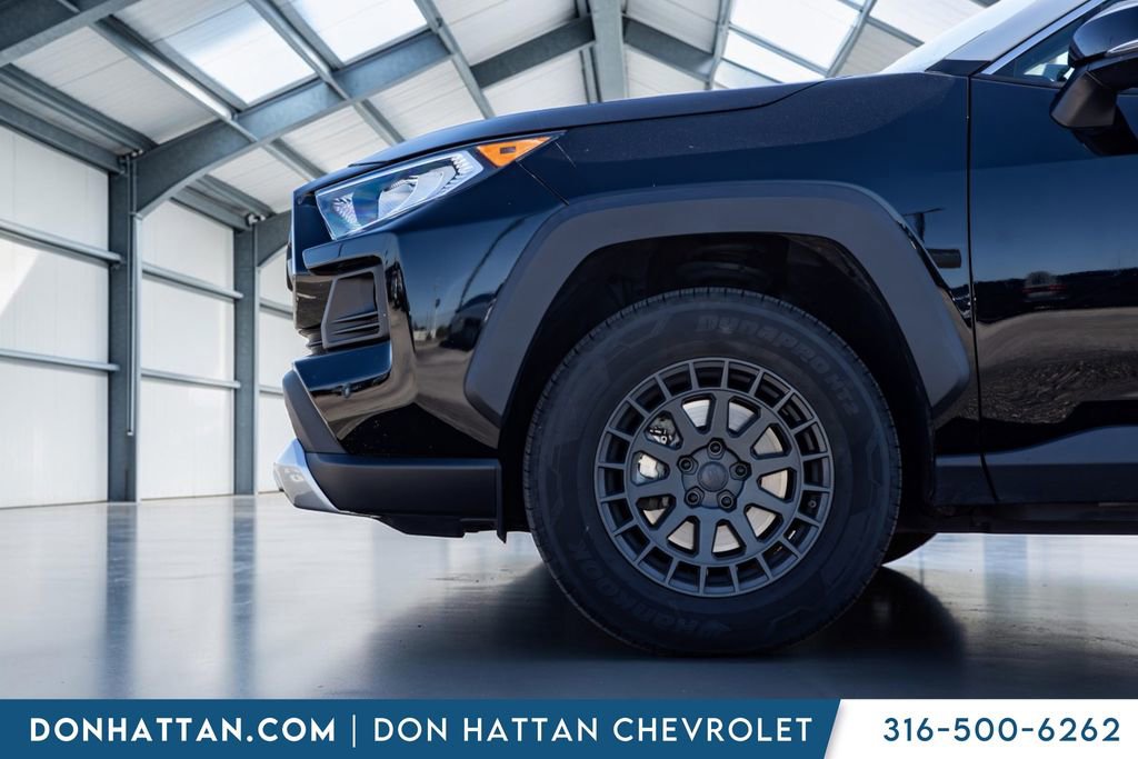 Used 2019 Toyota RAV4 Adventure AWD/4WD image 31