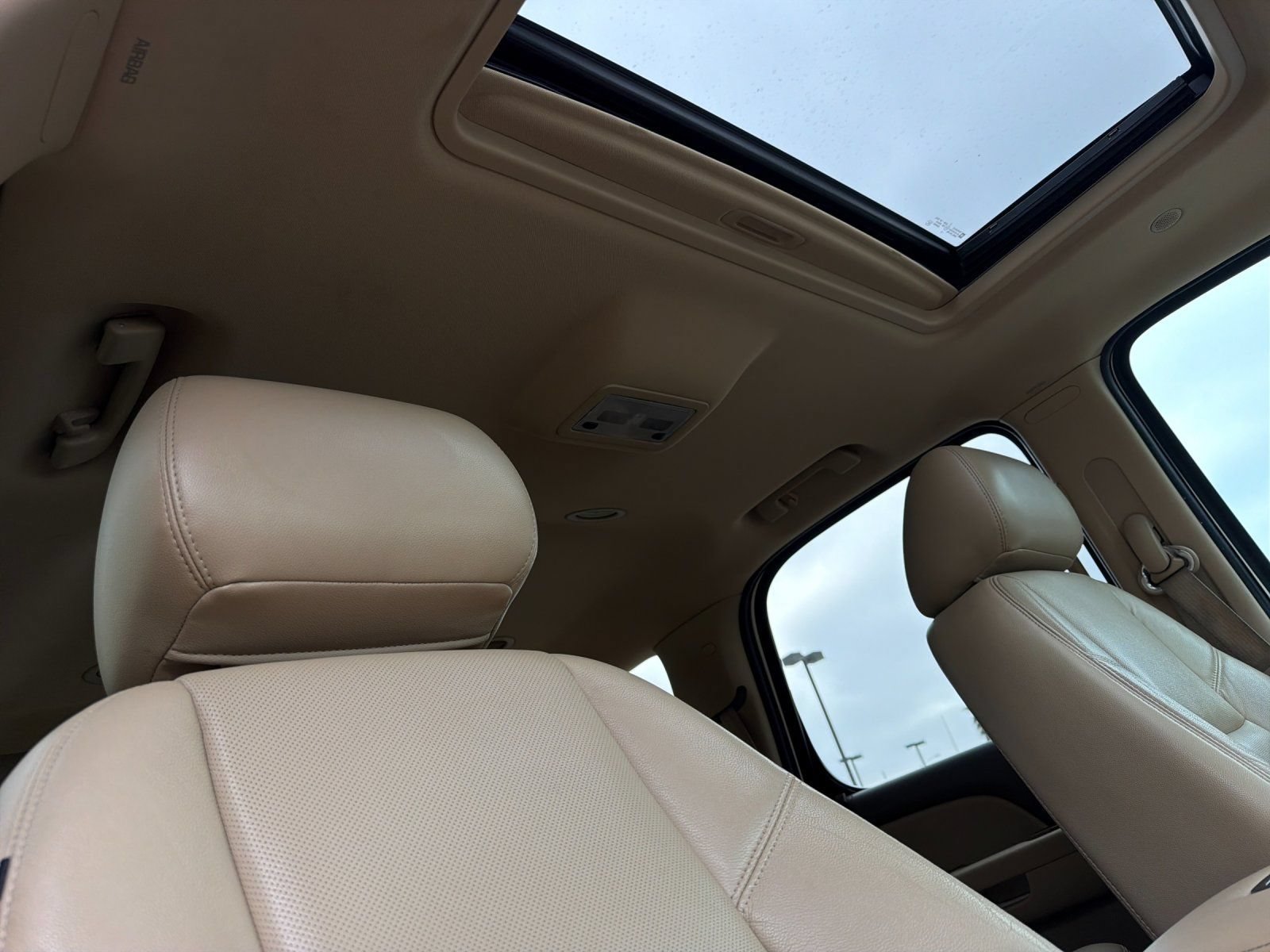 Used 2013 Chevrolet Tahoe LTZ AWD/4WD image 17