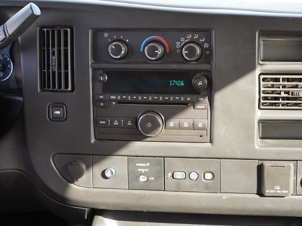 Used 2017 Chevrolet Express 2500 LS RWD image 26