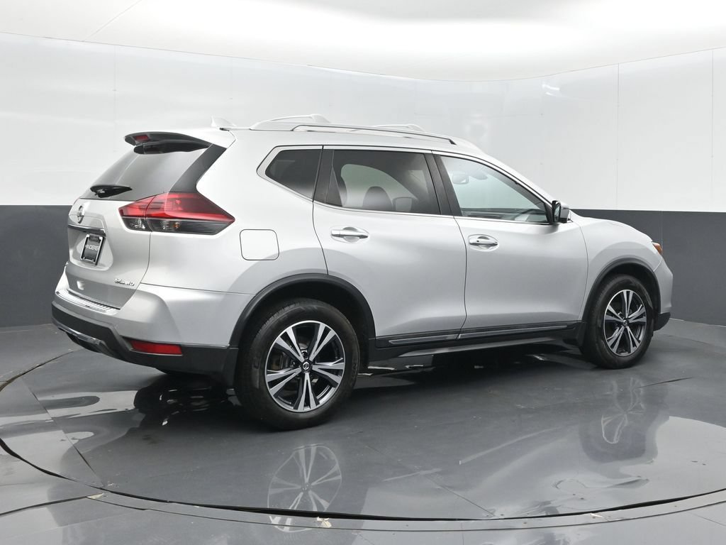 Used 2018 Nissan Rogue SL AWD/4WD image 8