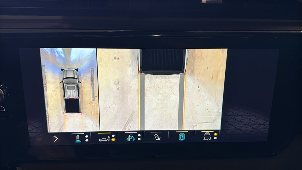 Used 2022 GMC Sierra 1500 AT4 w/ AT4 Premium Package image 42