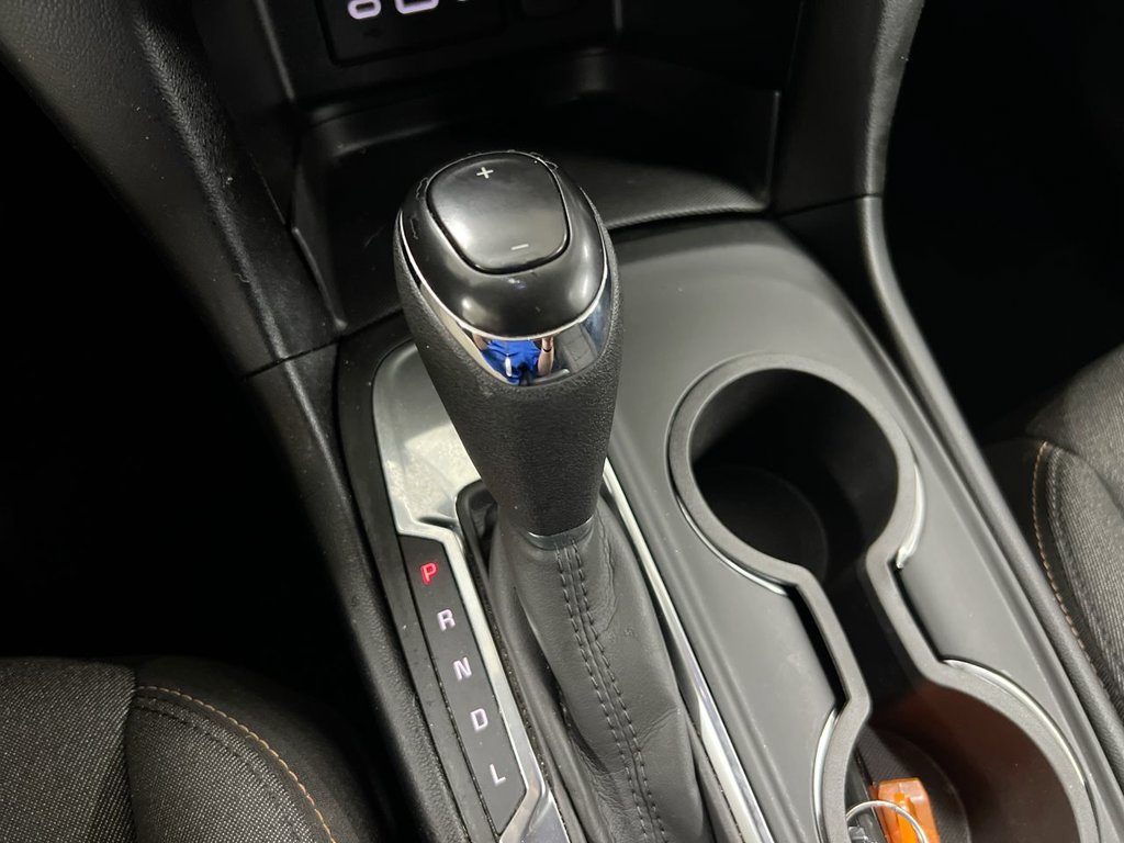 Used 2020 Chevrolet Equinox LT FWD image 17