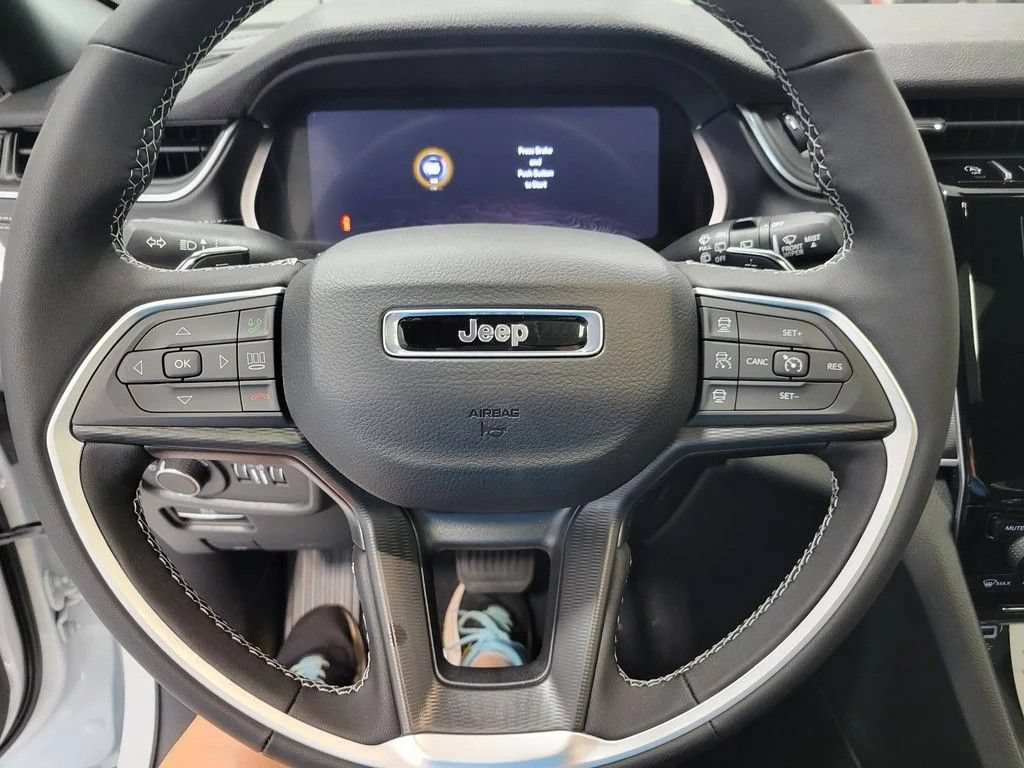 New 2026 Jeep Grand Cherokee L 4WD image 15