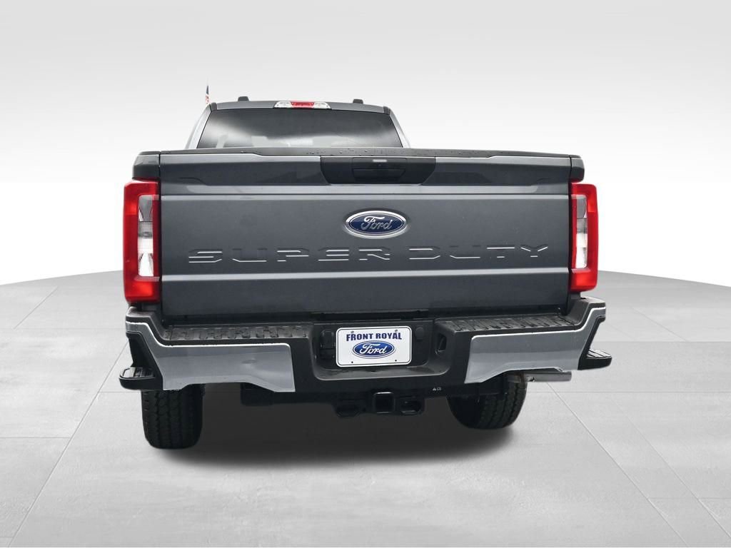 New 2025 Ford F250 XLT image 7