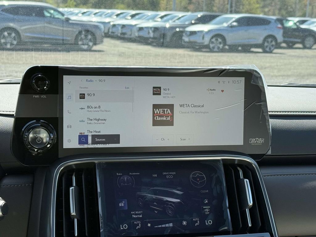 New 2026 Lexus LX 700h Luxury image 10