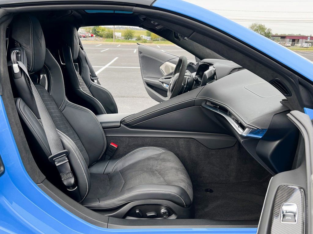 Used 2023 Chevrolet Corvette Stingray Premium Cpe w/ 3LT image 15