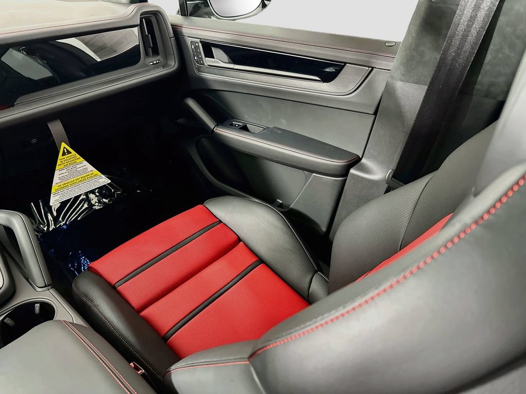 New 2026 Porsche Cayenne GTS AWD/4WD image 26
