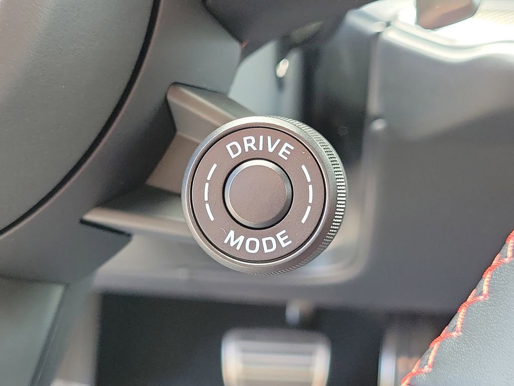 New 2026 Porsche Cayenne GTS AWD/4WD image 38