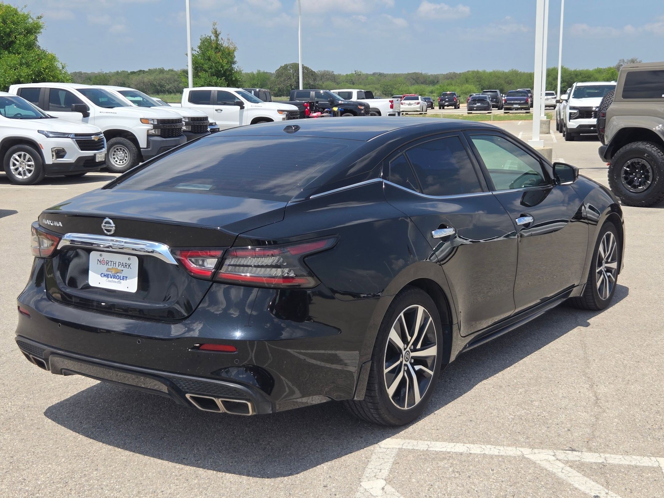 Used 2020 Nissan Maxima 3.5 S w/ Floor Mat Group FWD image 3