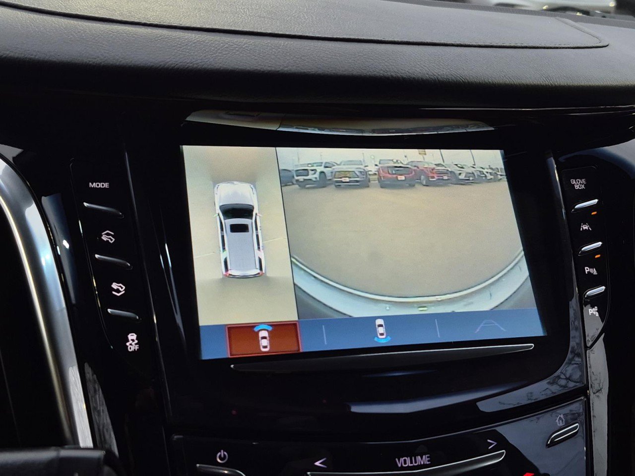 Certified 2020 Cadillac Escalade Premium Luxury image 34