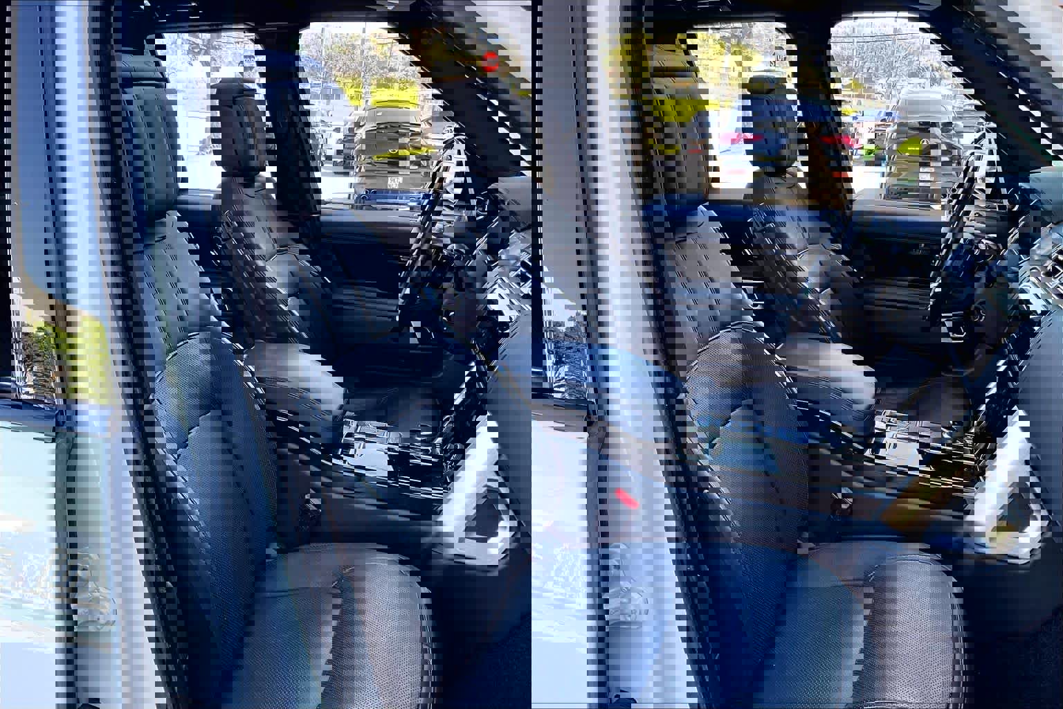 Used 2021 Land Rover Range Rover Westminster Edition image 8