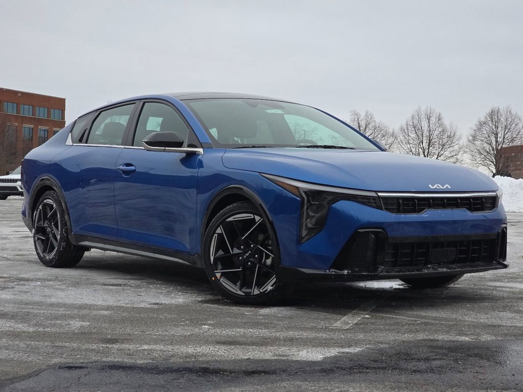 New 2025 Kia K4 GT-Line w/ GT-Line Sunroof Package image 1