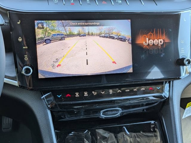 New 2026 Jeep Grand Cherokee Limited AWD/4WD image 25