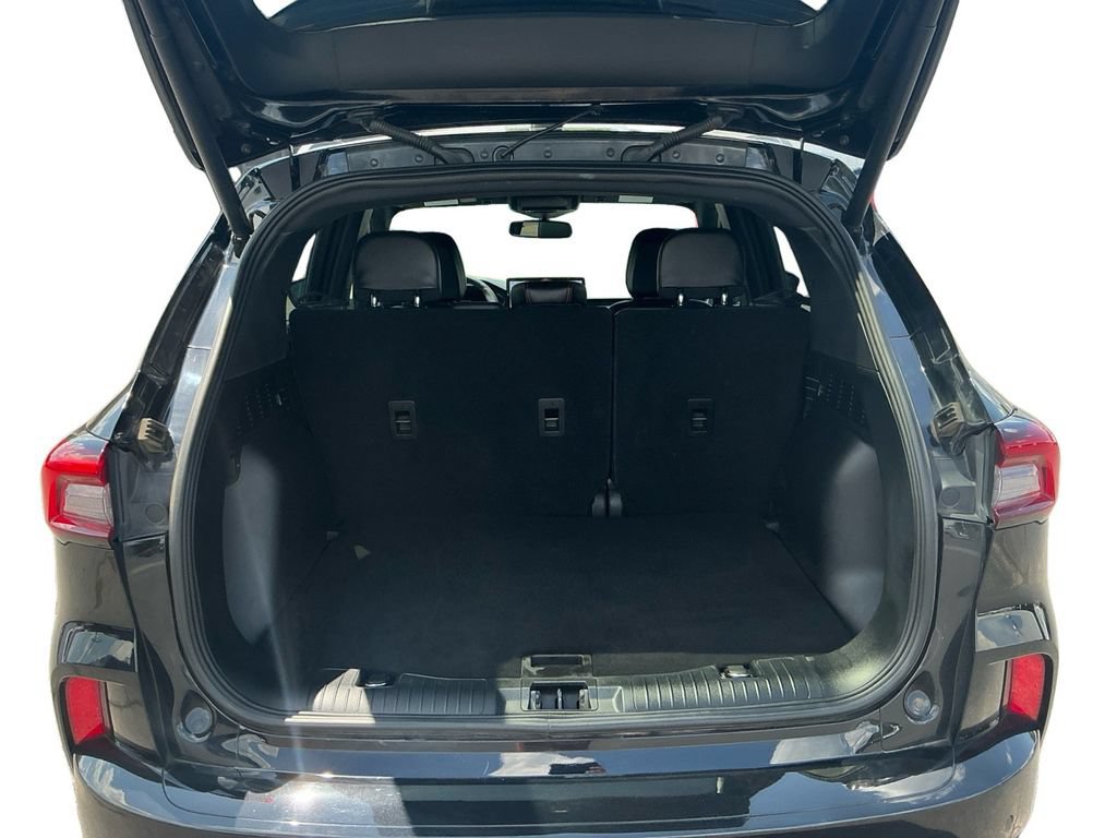 Certified 2023 Ford Escape ST-Line Elite w/ Premium Technology Package AWD/4WD image 24