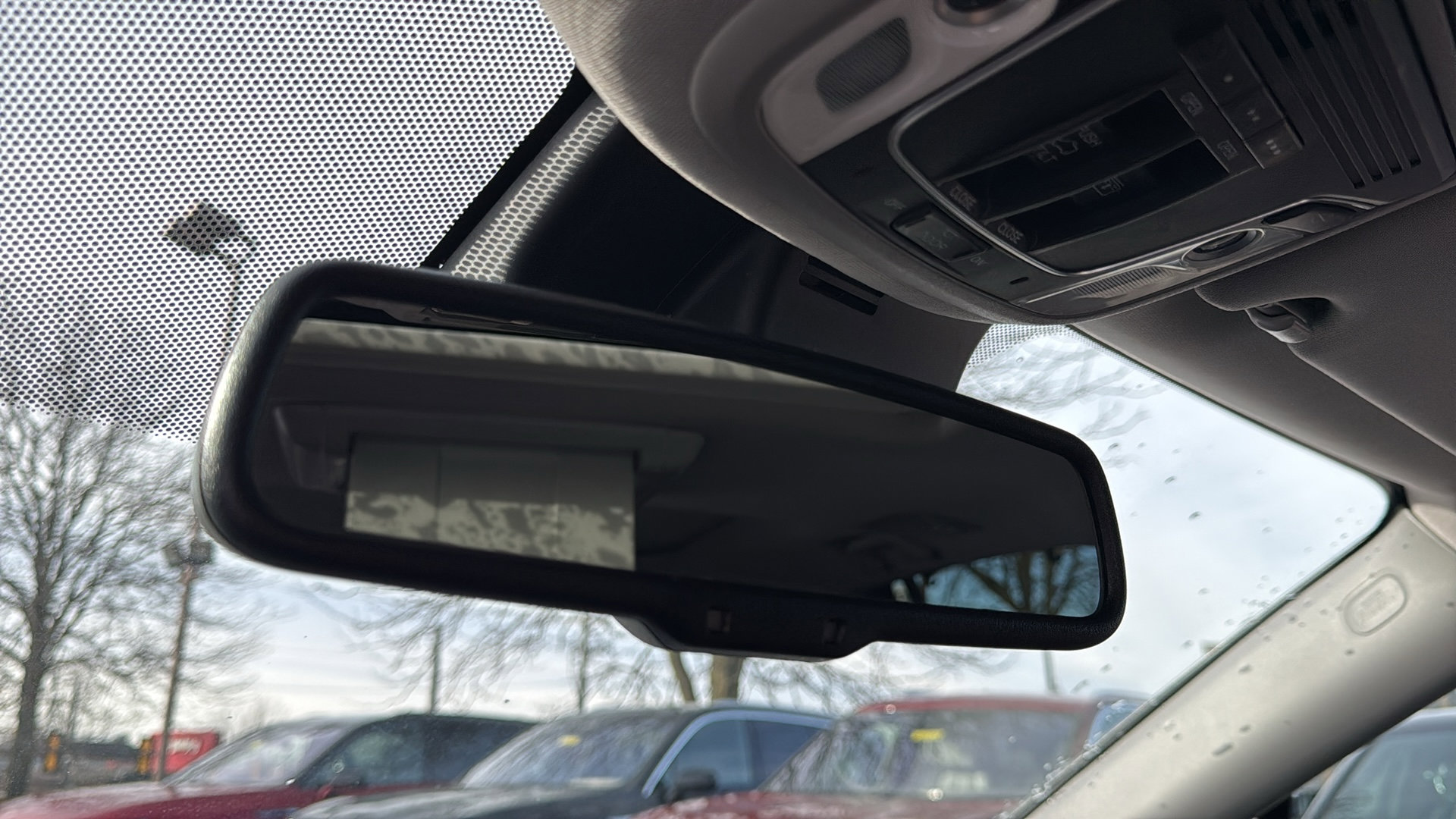 Used 2017 Honda Pilot Elite image 26