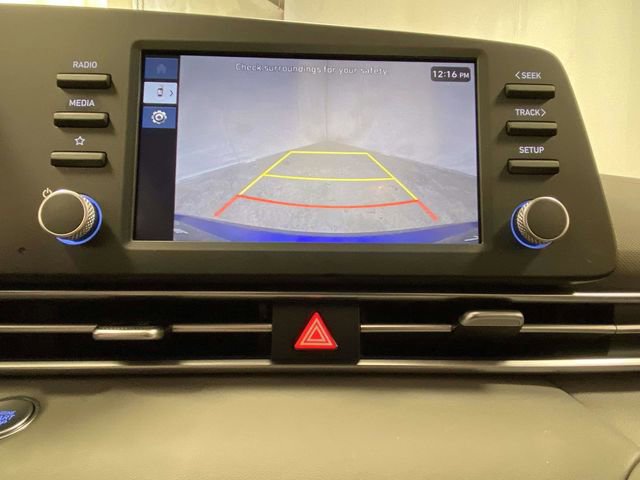 Certified 2025 Hyundai Elantra Sport image 15