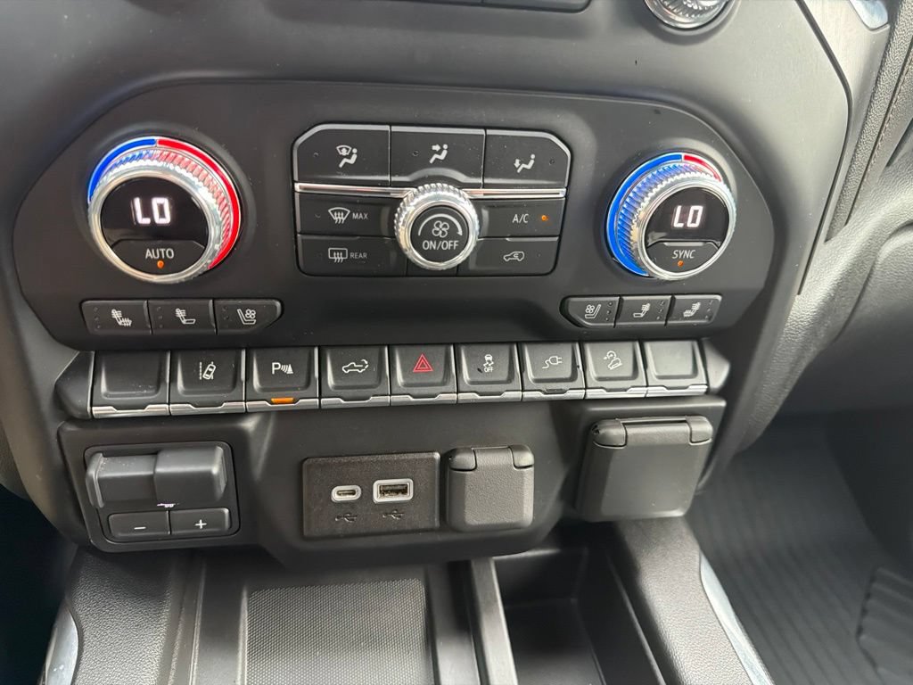Certified 2022 GMC Sierra 2500 AT4 w/ AT4 Premium Plus Package AWD/4WD image 24