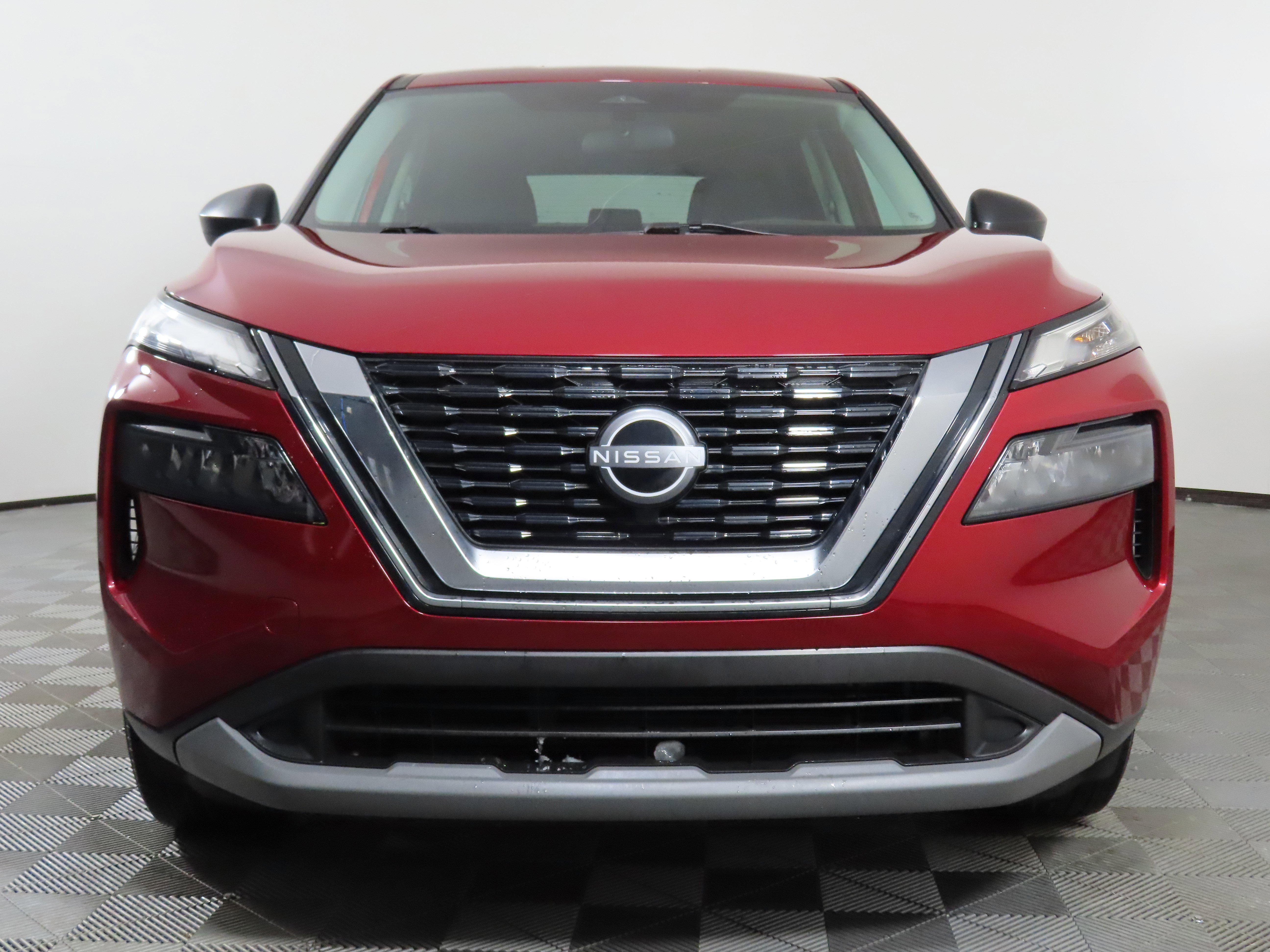 Certified 2023 Nissan Rogue S image 13