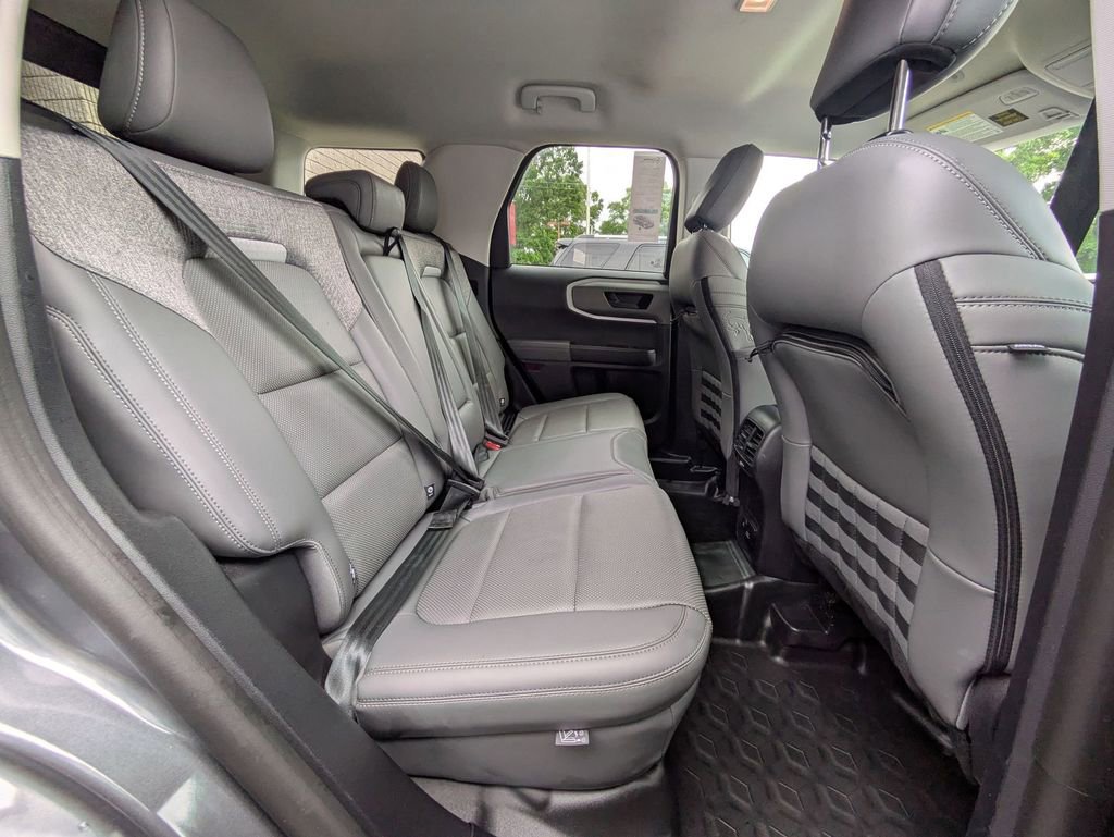 Used 2025 Ford Bronco Sport Badlands AWD/4WD image 30
